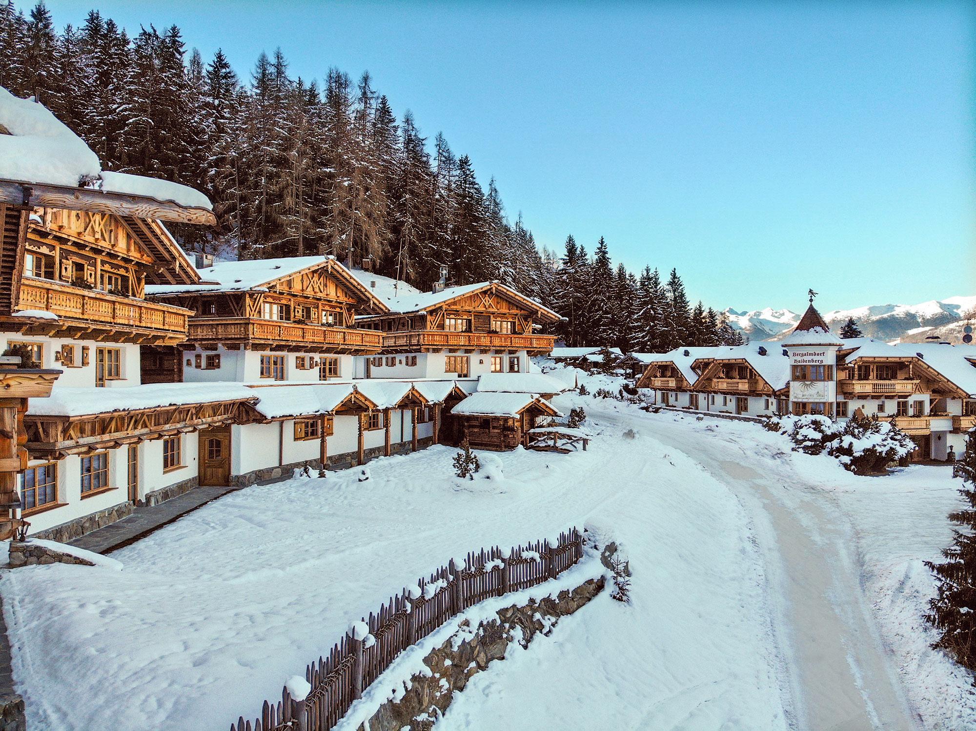 Chalets Almdorf Haidenberg บรูนิโก ภายนอก รูปภาพ