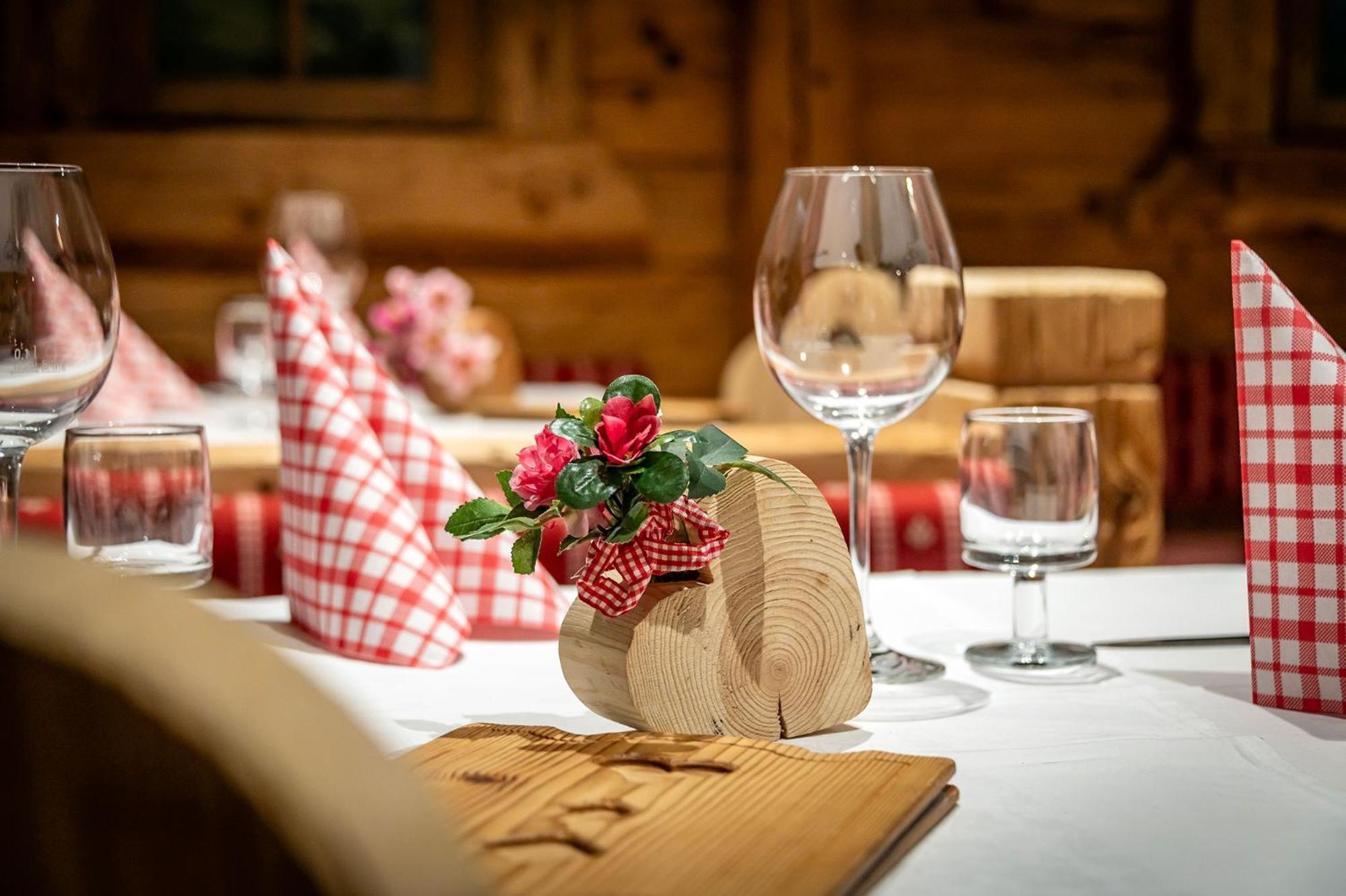 Chalets Almdorf Haidenberg บรูนิโก ภายนอก รูปภาพ